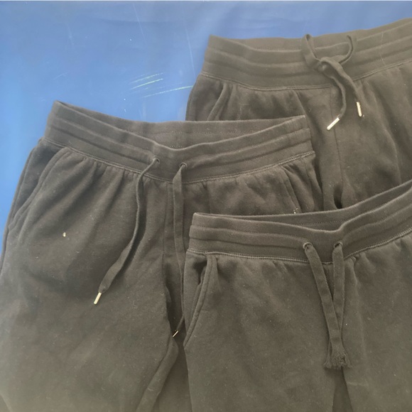 Bundle of three sweatpants ❗️SOLD❗️ - Picture 3 of 7